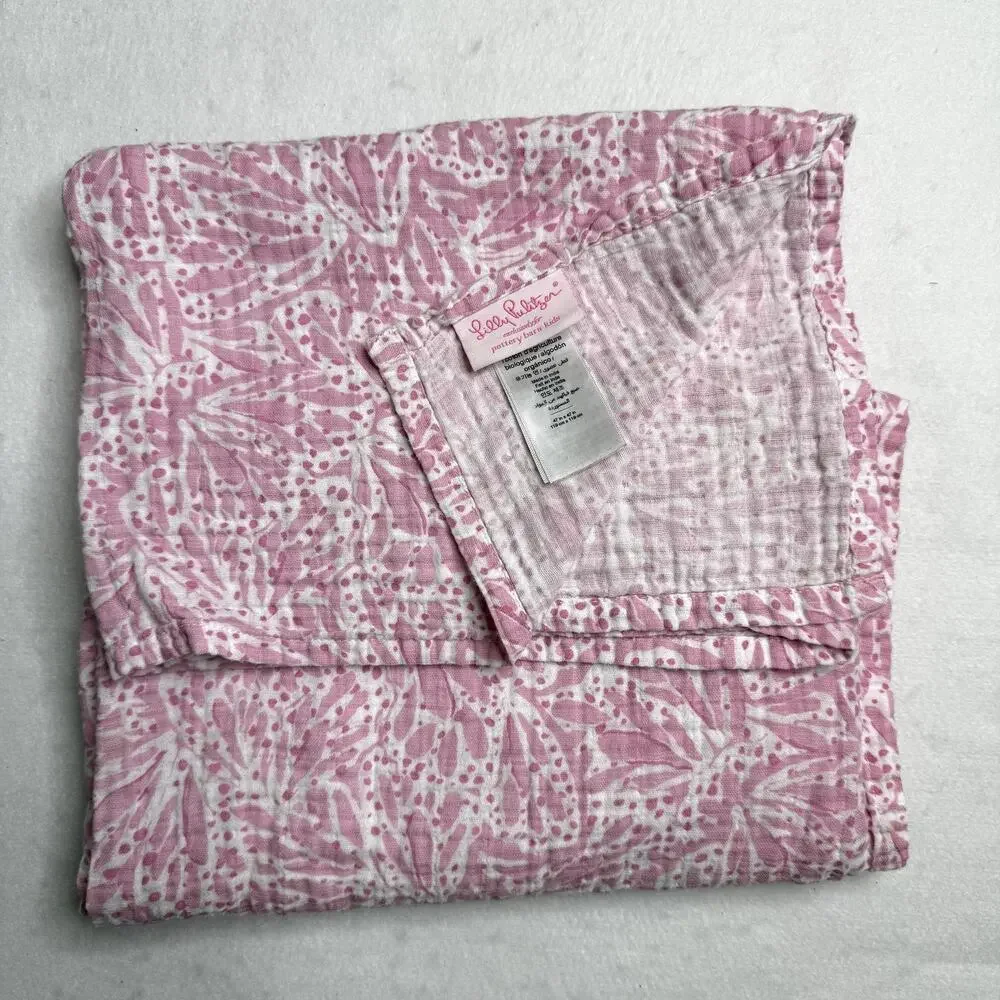 Lilly Pulitzer Pink Organic Cotton Swaddling Blanket 47x47 Pottery Barn Girls